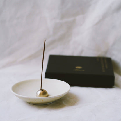 PORCELAIN INCENSE DISH ~ Sandstone Quartz